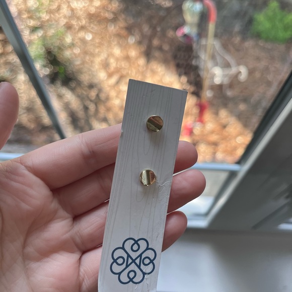 Gold stud ear rings. 3 for 30$ - Picture 2 of 5